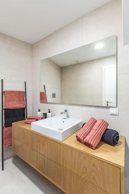 Studio Sweet Dreams In Aveiro Touristic Center Exterior photo